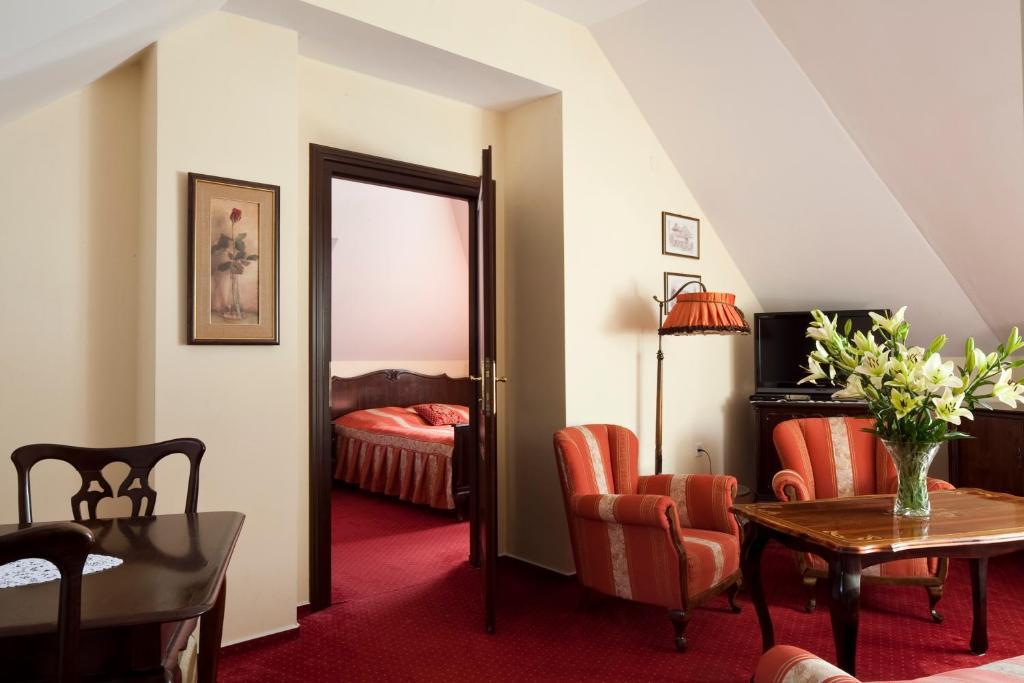 Hotel Wenus Kazimierz Dolny Room photo