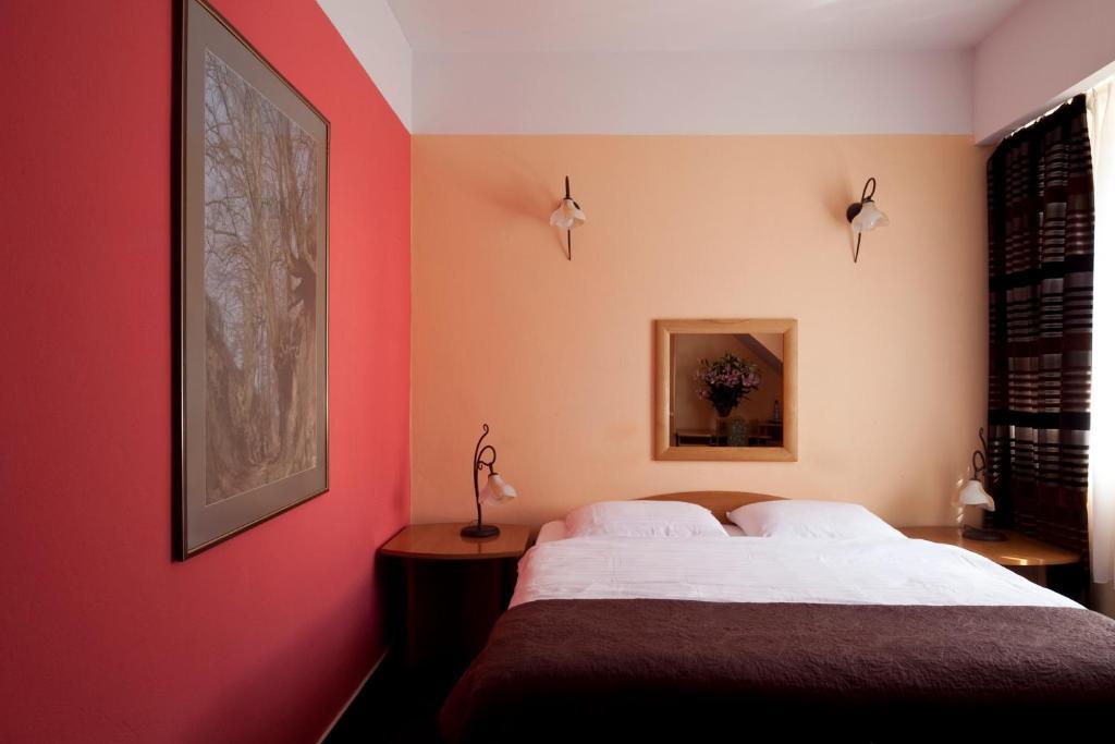 Hotel Wenus Kazimierz Dolny Room photo